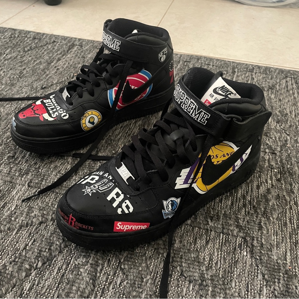 Nike Air Force 1 Mid Supreme NBA Black